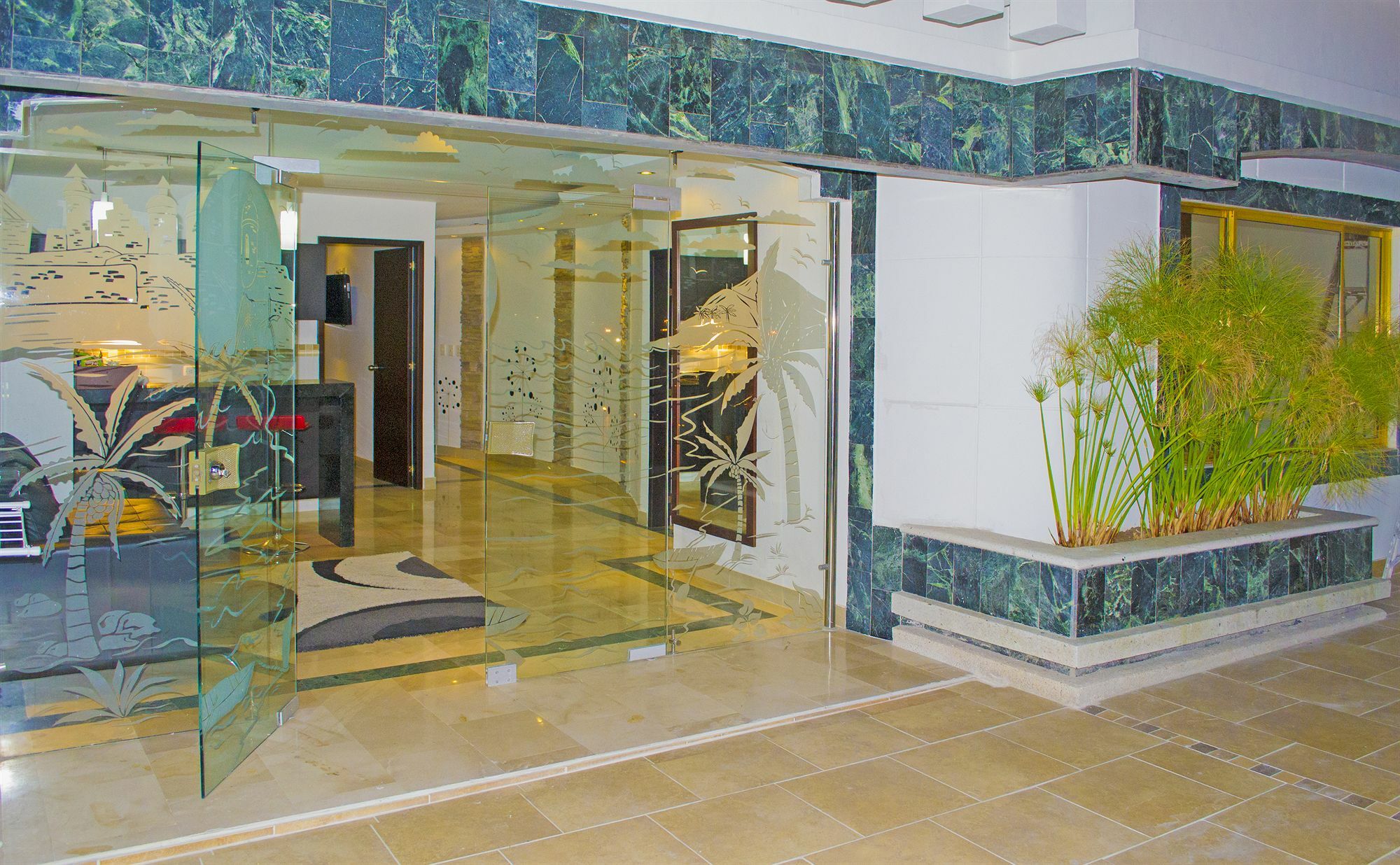Hotel D' Leon Bucaramanga Exteriör bild